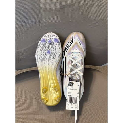 Adidas F50 Originales Size 4 para niños